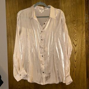 Entro Women’s Button Down Gold Shirt Shimmer Holiday Blouse size Medium